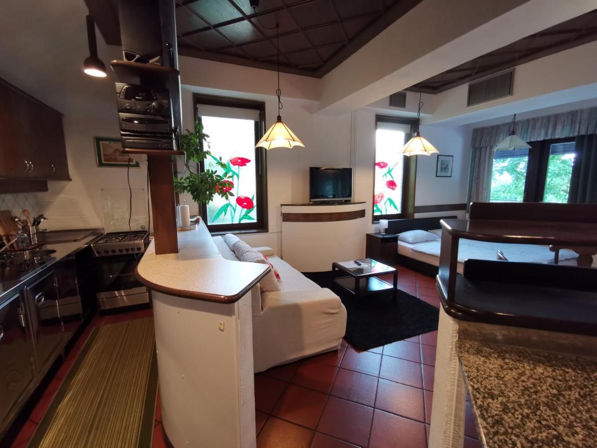 Apartmaji Mak Jesenice Exterior foto