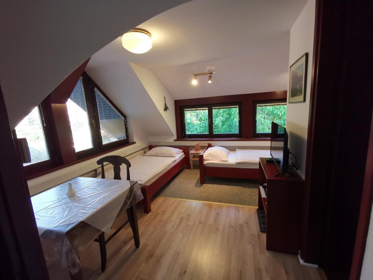 Apartmaji Mak Jesenice Exterior foto